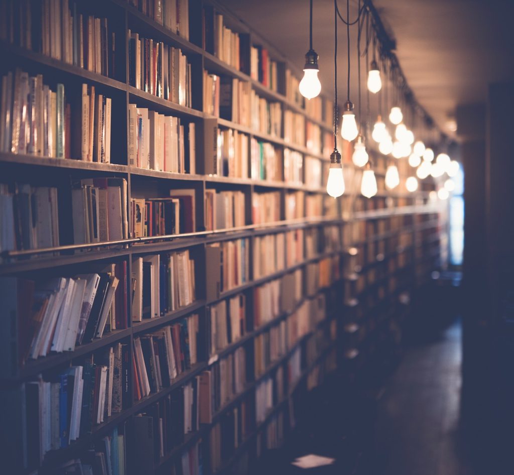 Actualiza tu bibliografía y mejorarás tu fundamentación teórica.